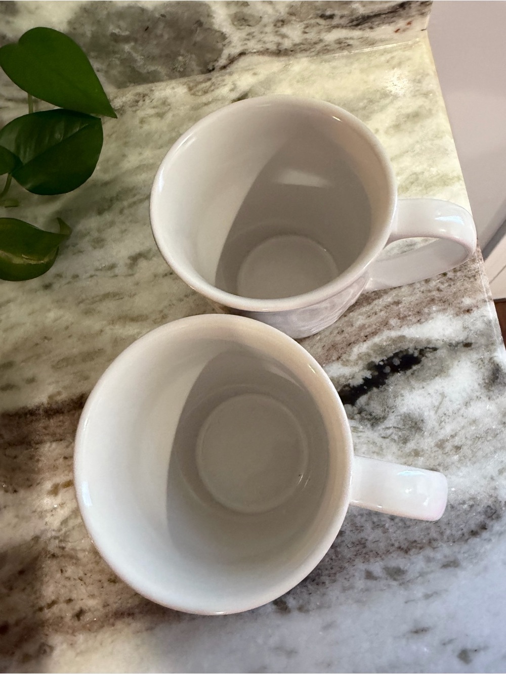 Le Creuset Cream Stoneware Mugs - Pair - Picture 6 of 8